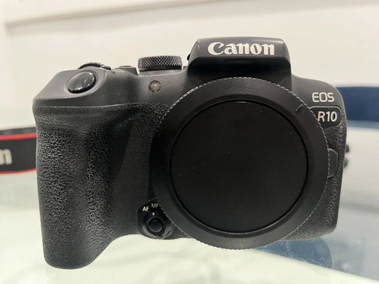 Canon EOS R10 Mirrorless Camera with 3 Lenses