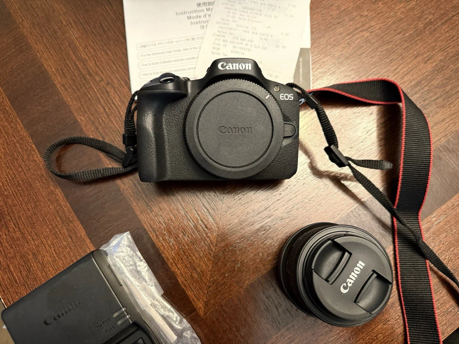 Canon EOS R50 Camera Black- EXCELLENT CONDITION