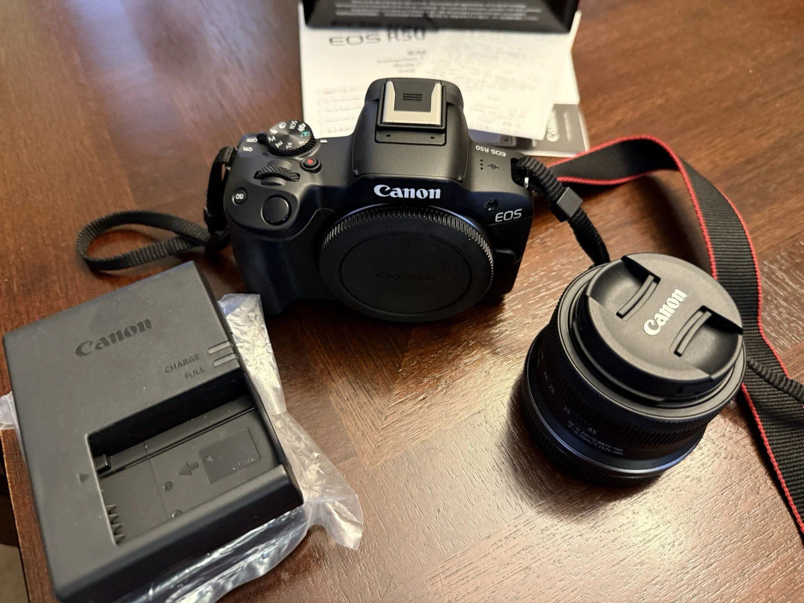 Canon EOS R50 Camera Black- EXCELLENT CONDITION