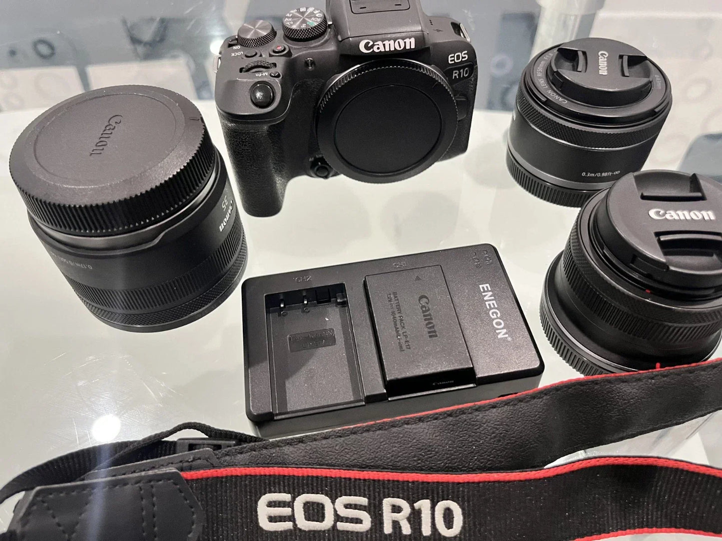 Canon EOS R10 Mirrorless Camera with 3 Lenses